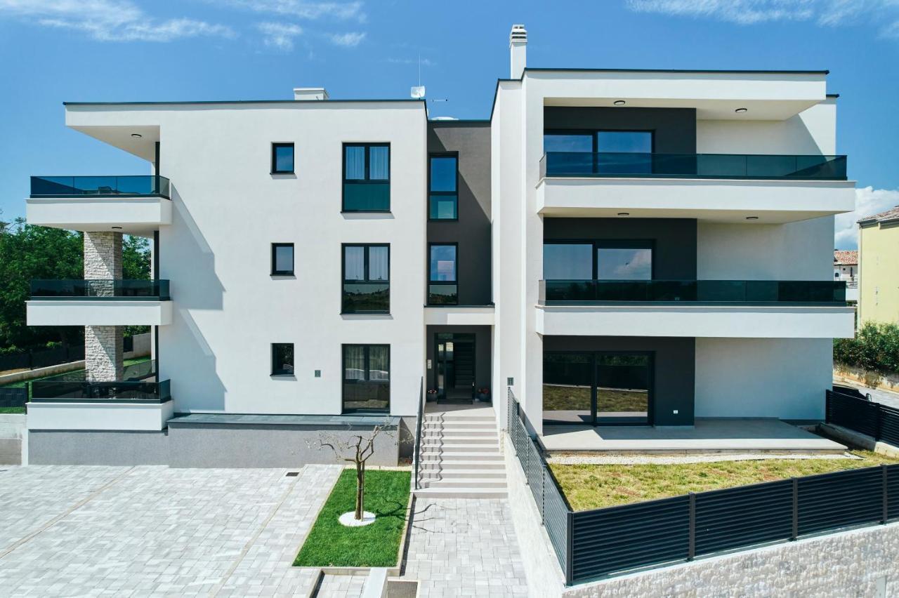 Apartments San Maris Umag Exterior foto